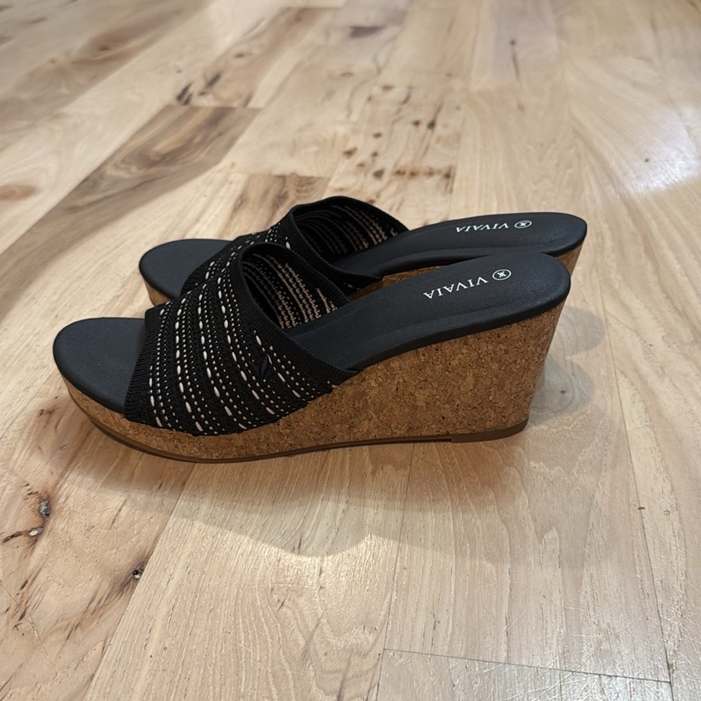 VIVAIA NWOT Black and Beige Women's Mule Wedges - Picture 2 of 3